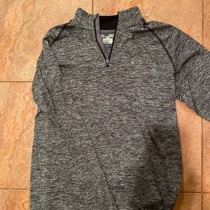 Under Armour Zip up